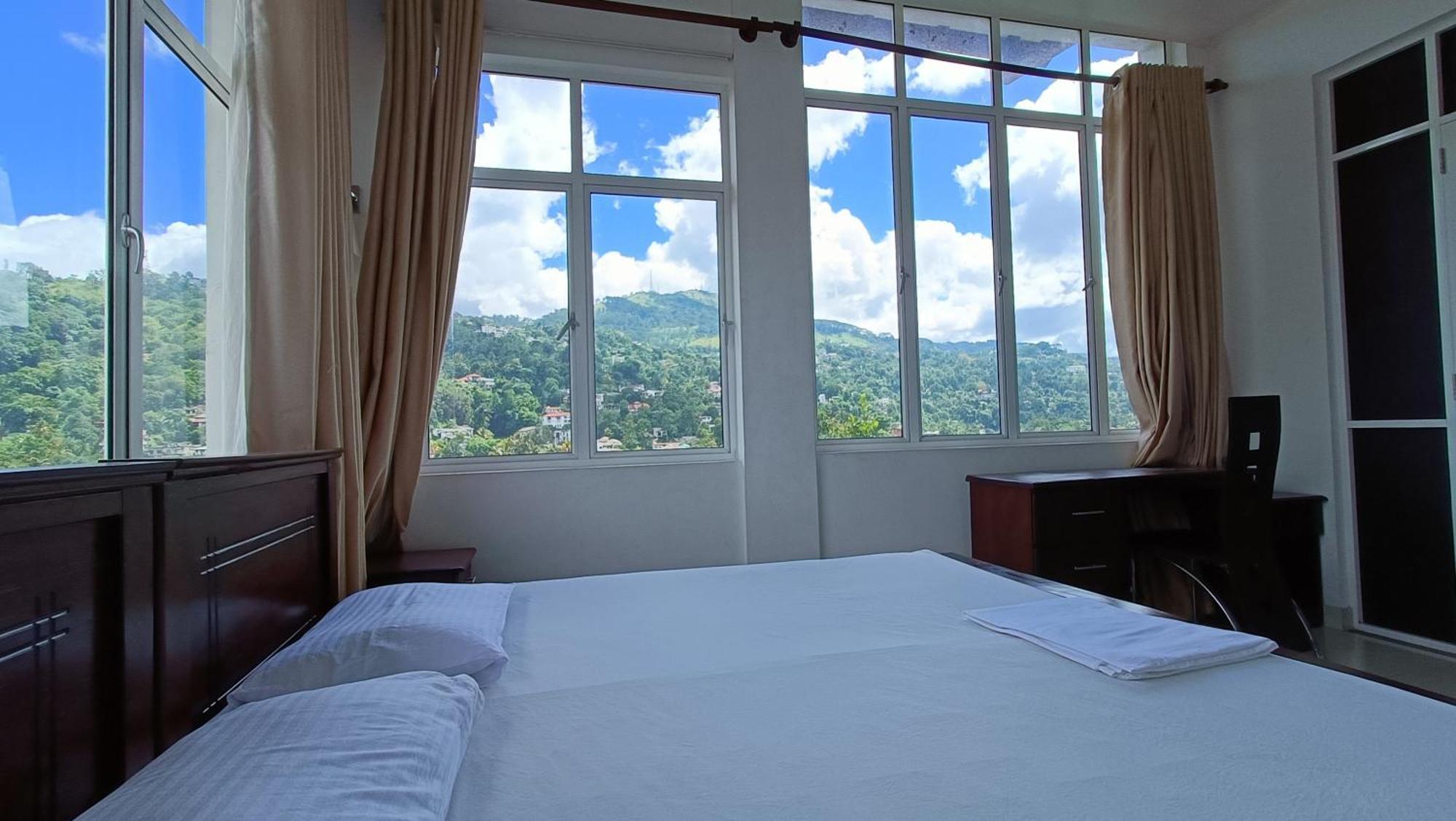 Smile Hub Kandy -Youth Hostel- Екстериор снимка