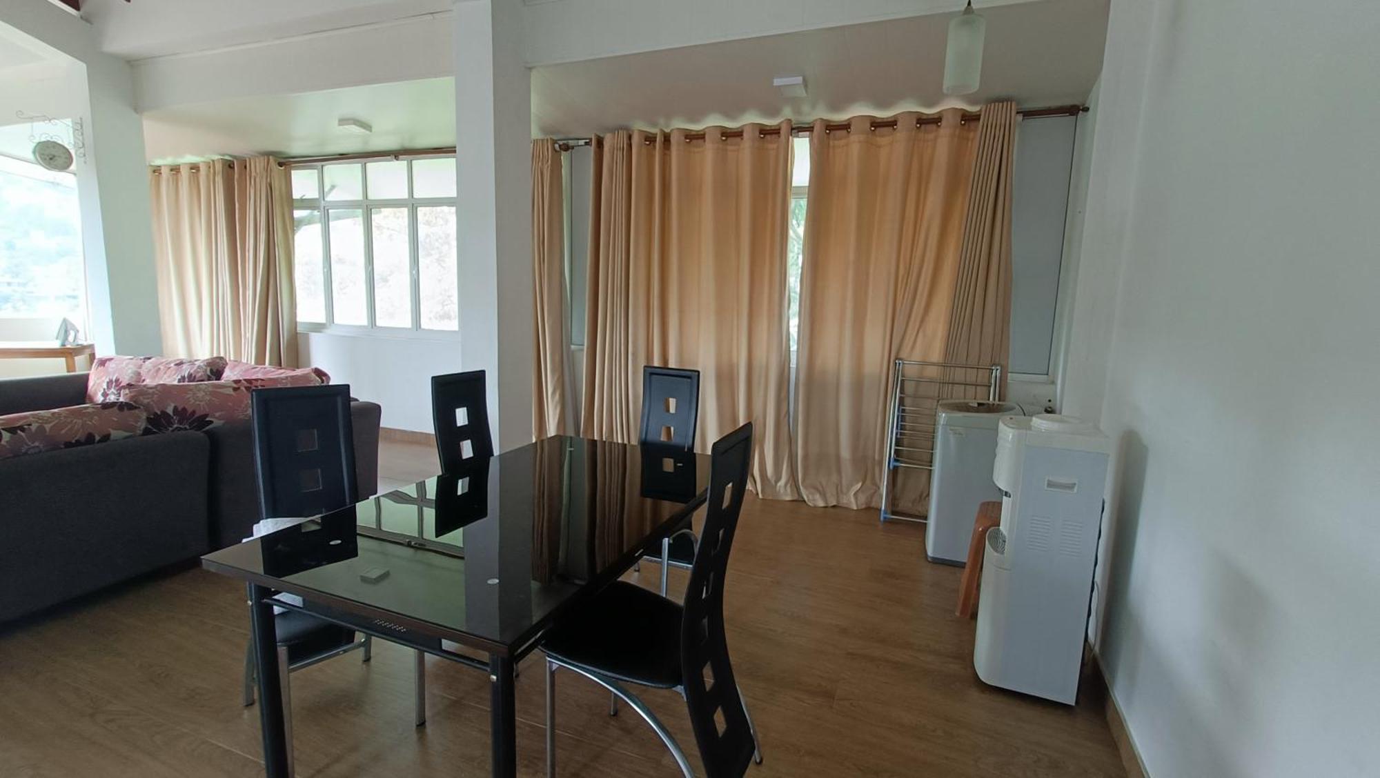 Smile Hub Kandy -Youth Hostel- Стая снимка