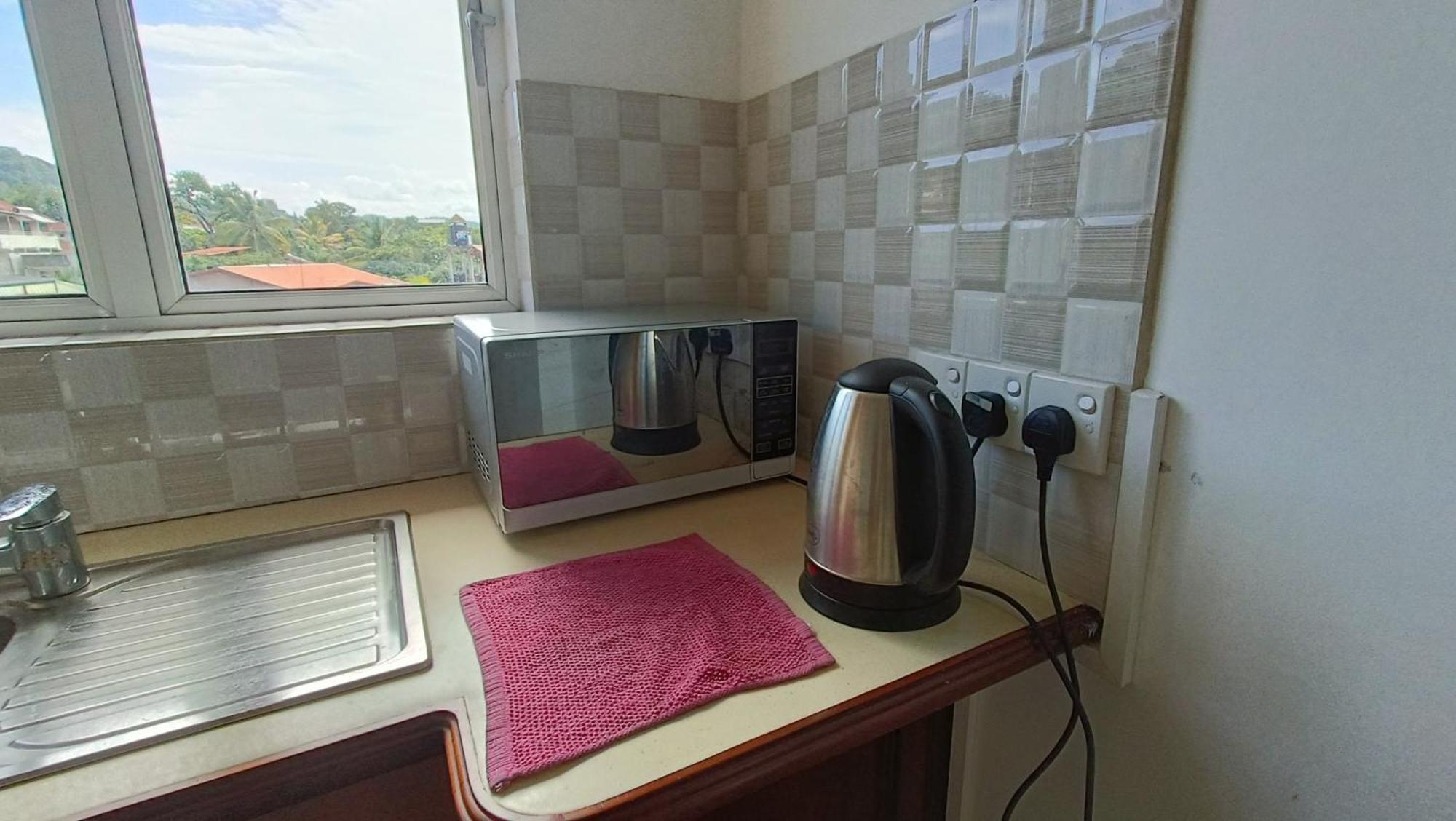 Smile Hub Kandy -Youth Hostel- Стая снимка