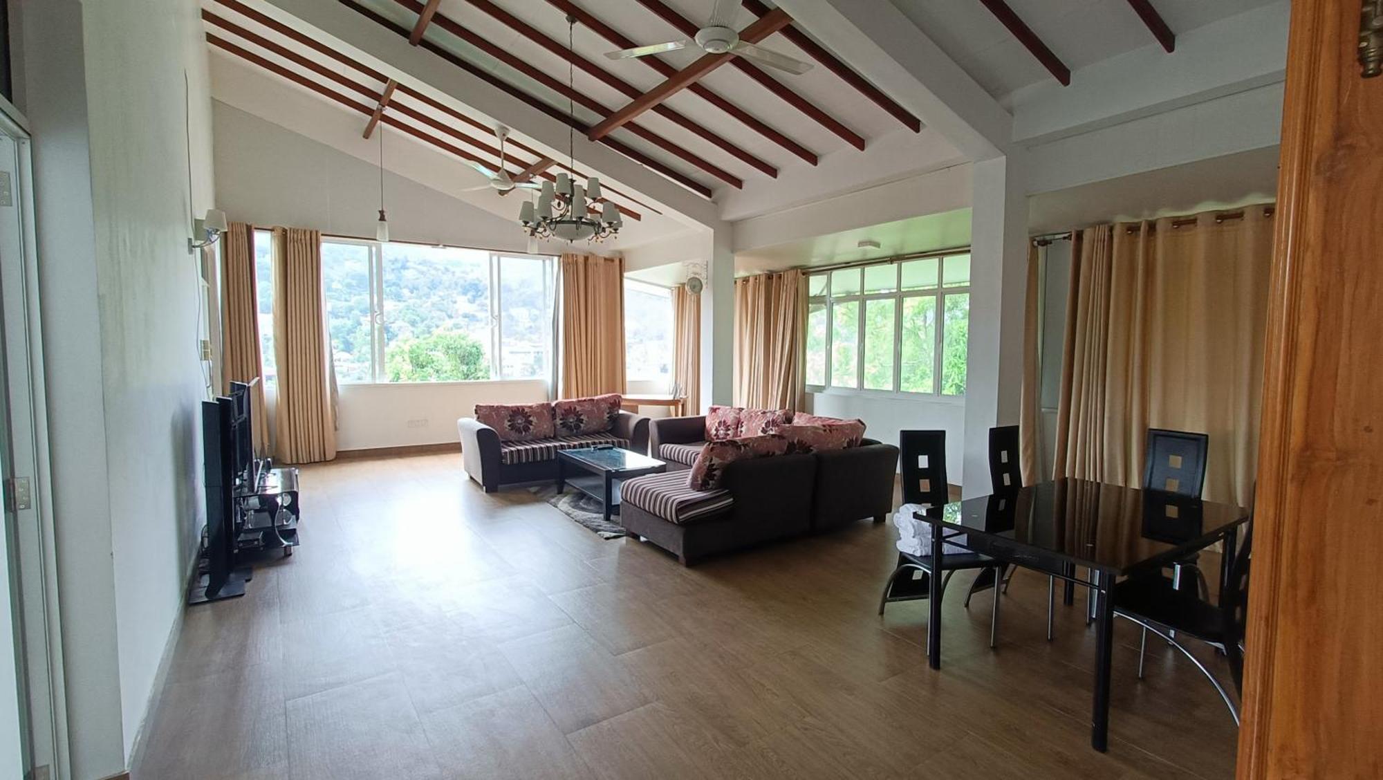 Smile Hub Kandy -Youth Hostel- Стая снимка